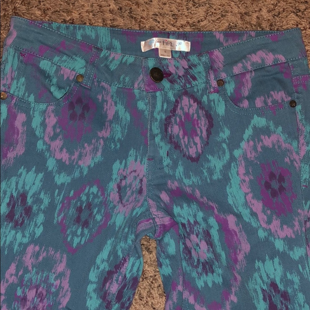 Patterned jeans